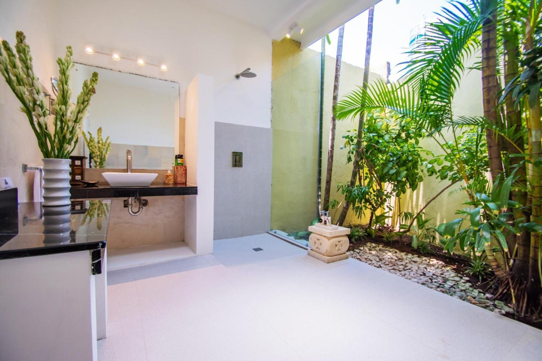 Villa Sitara, Sitara Villa Group 세미냑 외부 사진