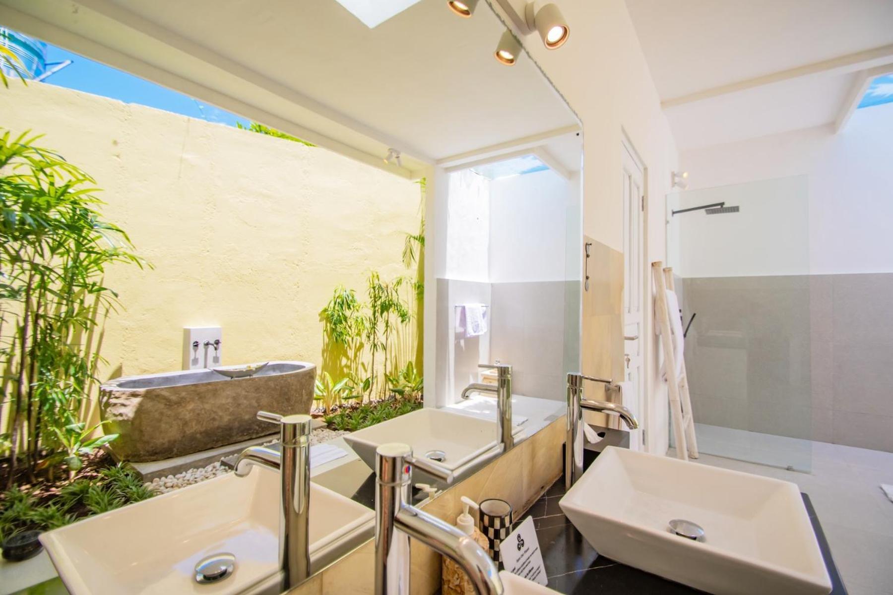 Villa Sitara, Sitara Villa Group 세미냑 외부 사진